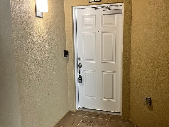 4th image of 10851 Mangrove Cay Ln NE APT 711