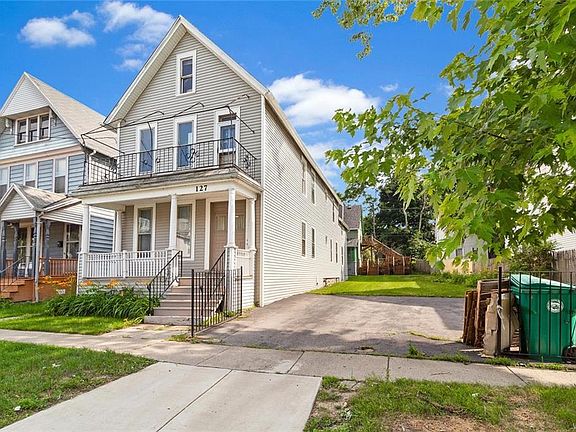 2nd image of 127 Edna Pl