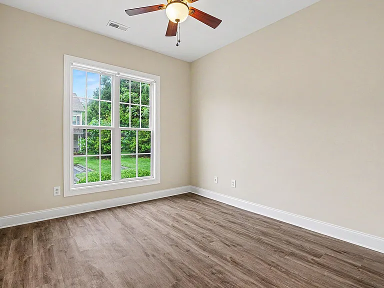 306 Sugar Maple Ave — Photo 7