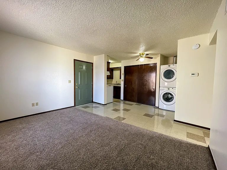 Norman Apartments — Photo 103