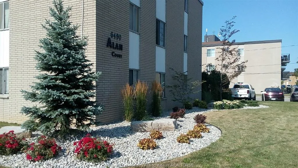 1 bed, $1,459 — Photo 1