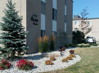 6490 Wyandotte St E #310, Windsor, ON N8S1P1