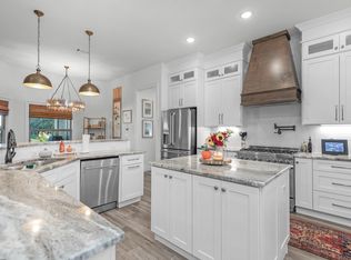 6996 Turnberry Cir, Navarre, FL 32566