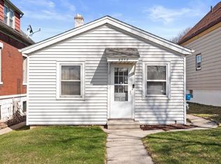 4358 S Packard Ave, Cudahy, WI 53110