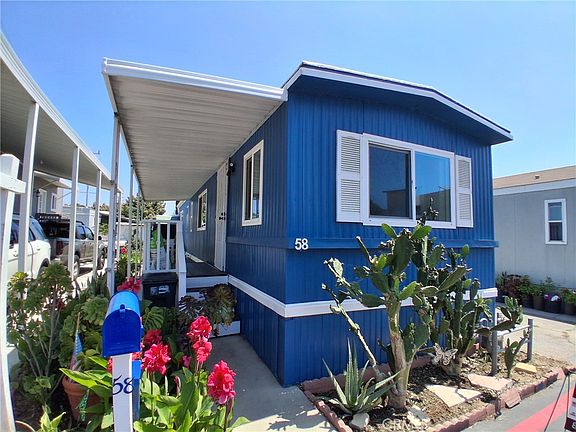 2nd image of 10471 Glenoaks Blvd Spc 58