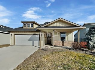 378 E Sicily Dr, Meridian, ID 83642