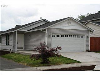1st image of 4207 NE 125th Ave