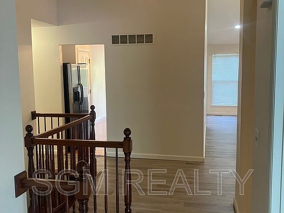3rd image of 1711 Ambrose Terrace Dr
