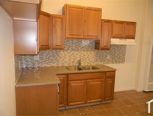 1 bed, 550 sqft, $1,295 — Photo 4
