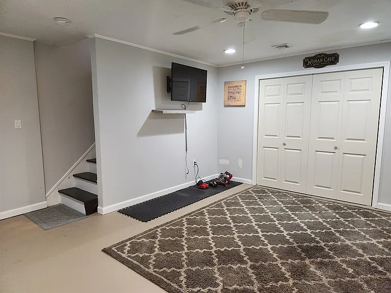 129 Lowell St #4 — Photo 31
