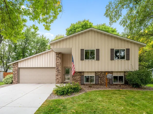 7476 Jeffery Ln S, Cottage Grove, MN 55016