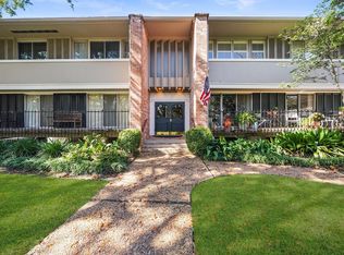656 S Ripple Creek Dr #656, Houston, TX 77057