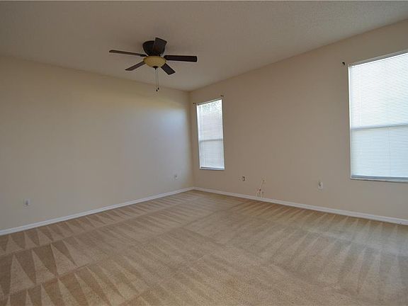 4th image of 243 Big Sioux Dr