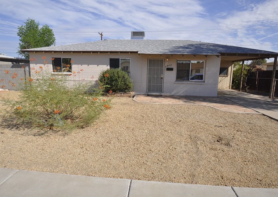 1st image of 2942 W Montebello Ave