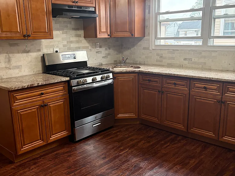 529 21st Ave #3 — Photo 14