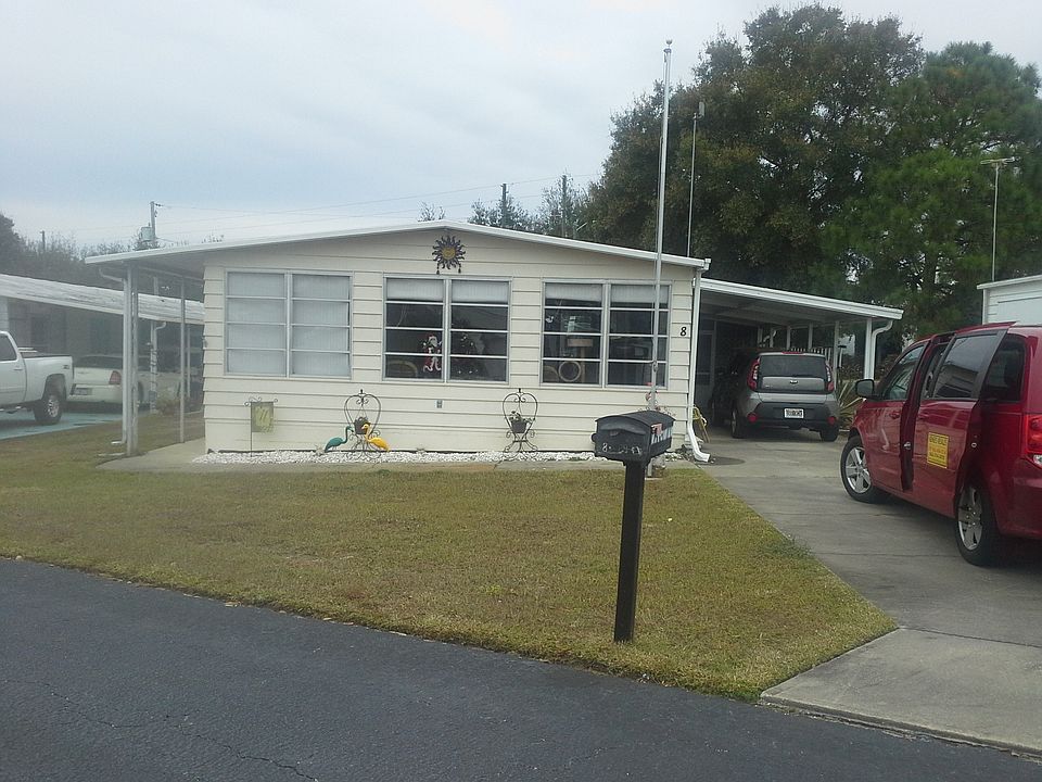 1st image of 8 Green Haven Ln E