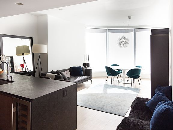 4th image of 50 West St #26AA