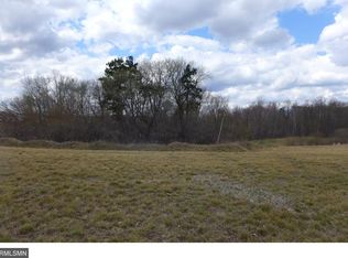 913 Whiskey Rd NW, Isanti, MN 55040