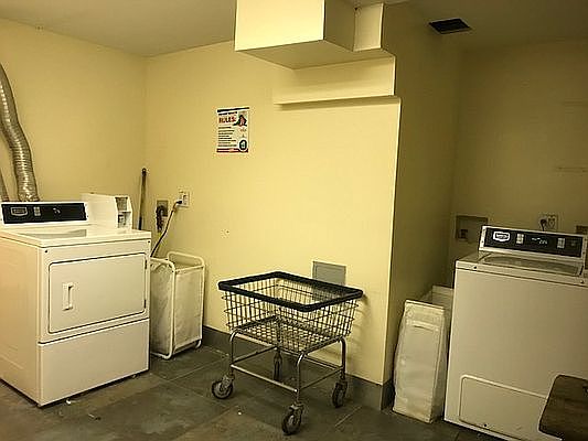 3rd image of 1011 Pacific St #1M