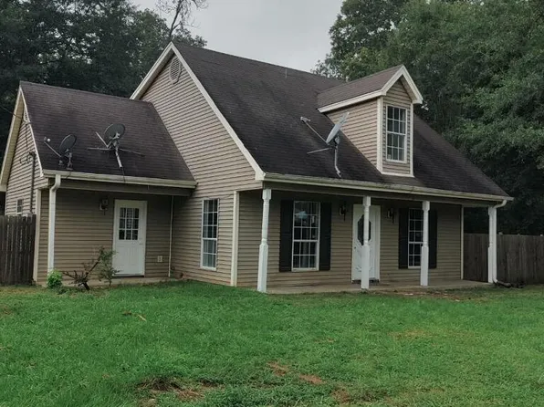 1013 County Road 306, New Albany, MS 38652