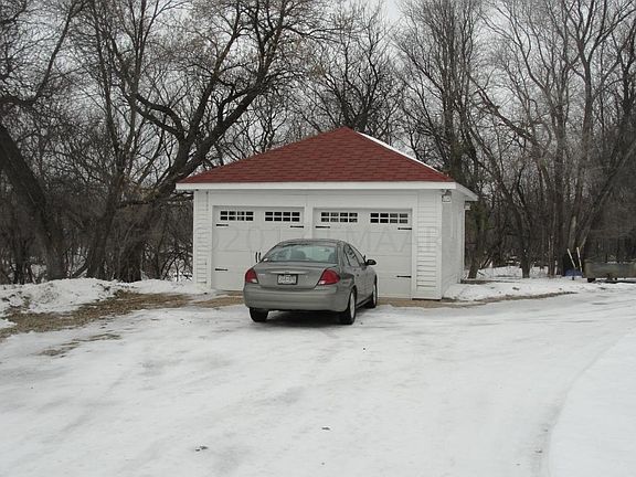 3rd image of 8719 Highway 75 S