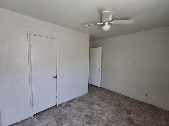 4th image of 2408 Lucky St