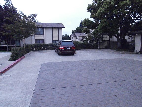 3rd image of 2970 Wisteria Ln