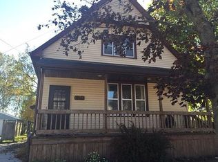 1613 21st St, Two Rivers, WI 54241