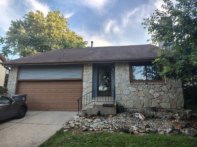 1st image of 2836 Saddle Barn West Dr