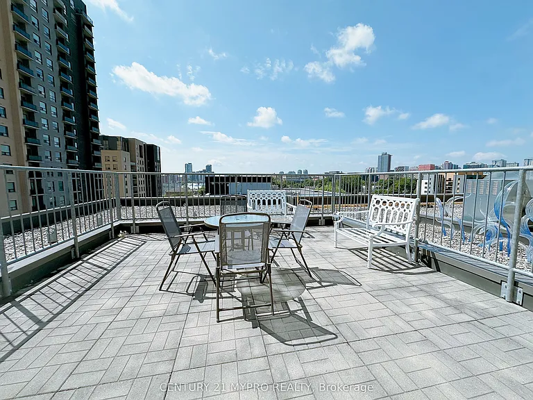 321 Spruce St #801 — Photo 6