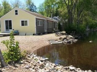 53 Nelson Shore Rd, Lakeville, MA 02347