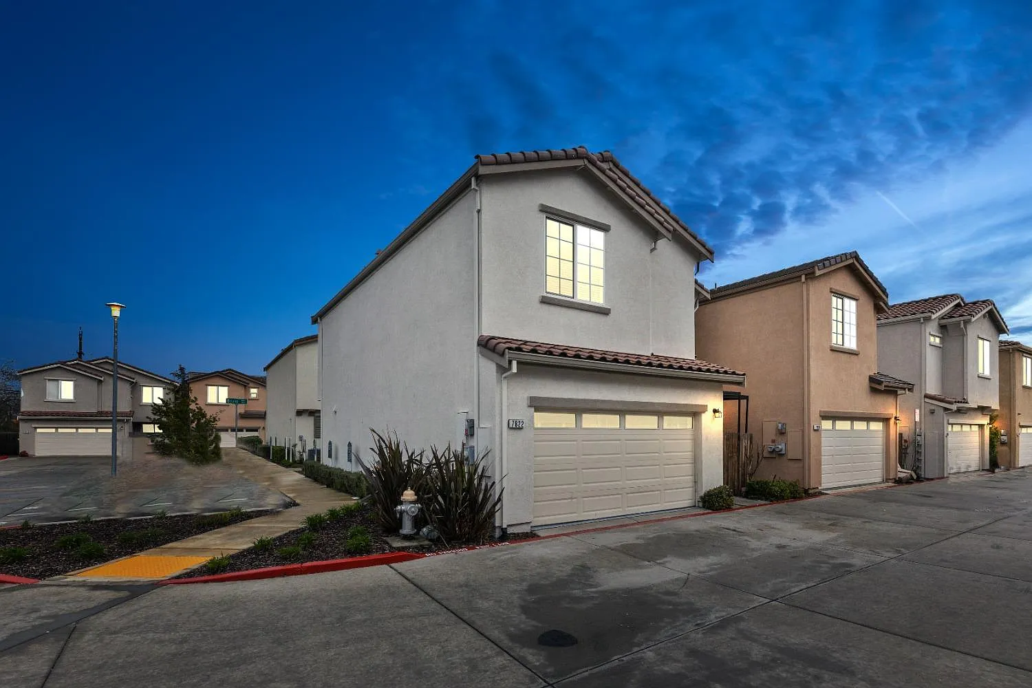 7822 Brizio Walk photo 1