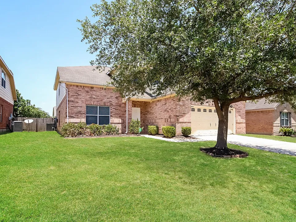 8610 Sunny Gallop Dr
