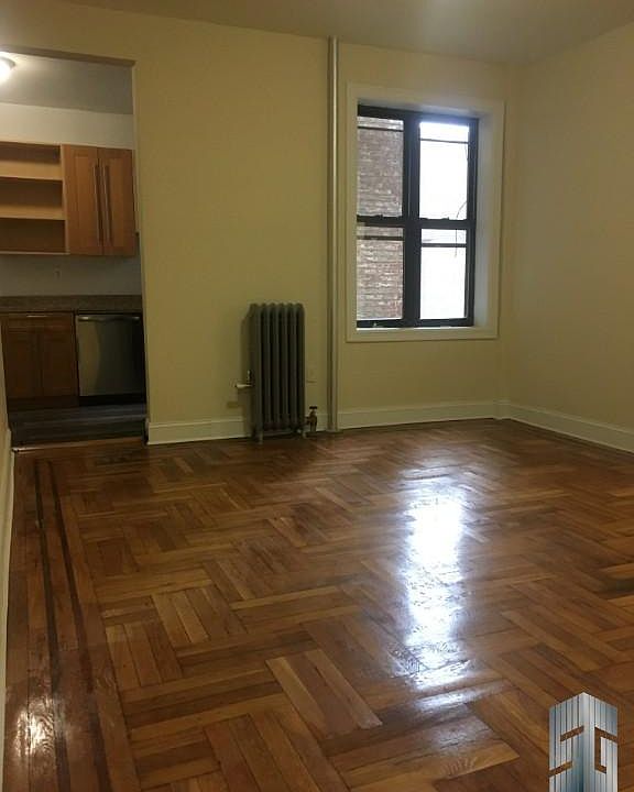 1st image of 50 E 18th St APT C1