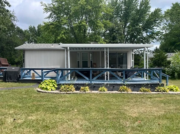 2795 E 28th Rd Lot 1496, Seneca, IL 61360