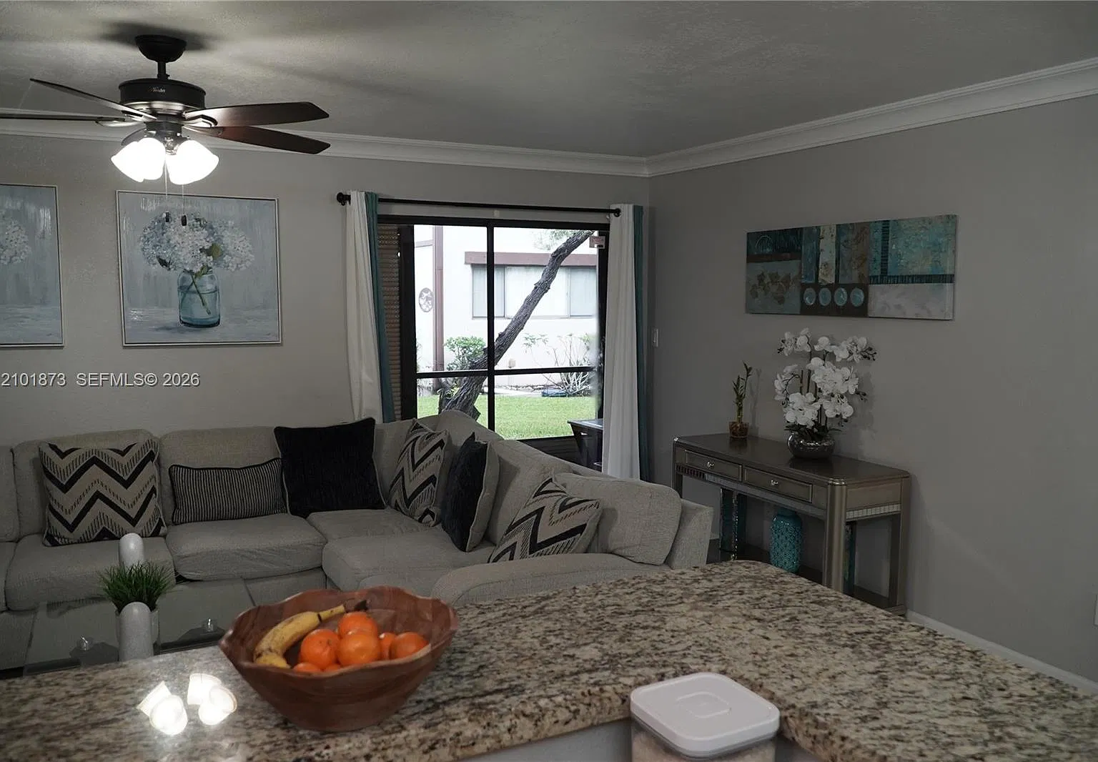 Belfort Condominium — Photo 3
