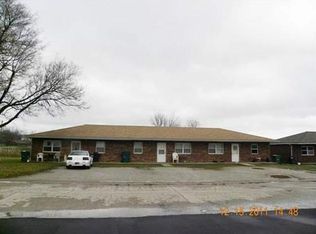 106-108 110 Keystone Cir, Muncie, IN 47302