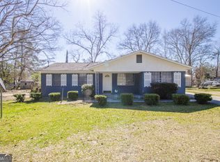 104 President Cir, Statesboro, GA 30458