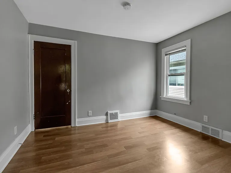 272 Windermere Blvd #2 — Photo 18