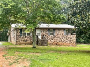 1322 Cleveland Mill Rd, Hartwell, GA 30643