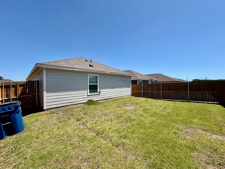 1008 Mountain Laurel Rd — Photo 18