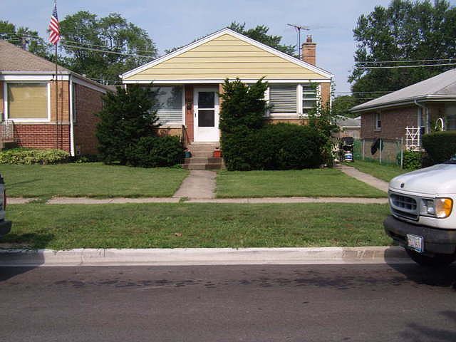 1st image of 3534 Louis St