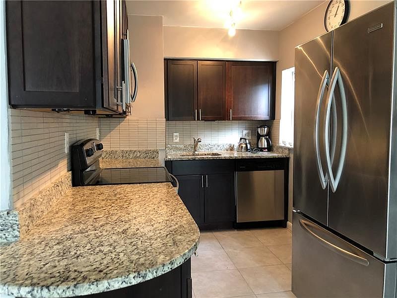 1st image of 1728 NE 20th Ave #3