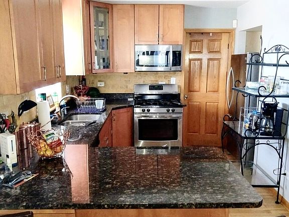 3rd image of 6236 S Dorchester Ave APT 3D