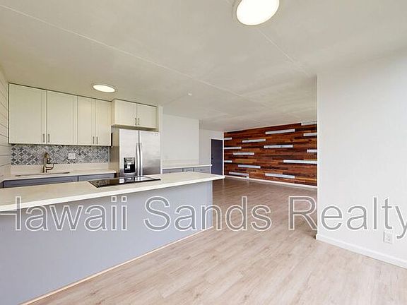 3rd image of 95-021 Kuahelani Ave APT 104