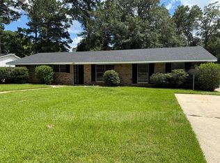 2821 S Richardson Dr, Mobile, AL 36606