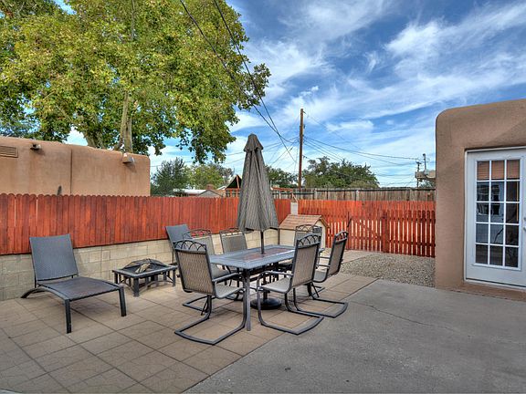 5th image of 3301 Cuervo Dr NE