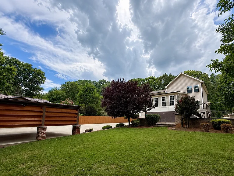 1211 Kingston Ridge Rd — Photo 7
