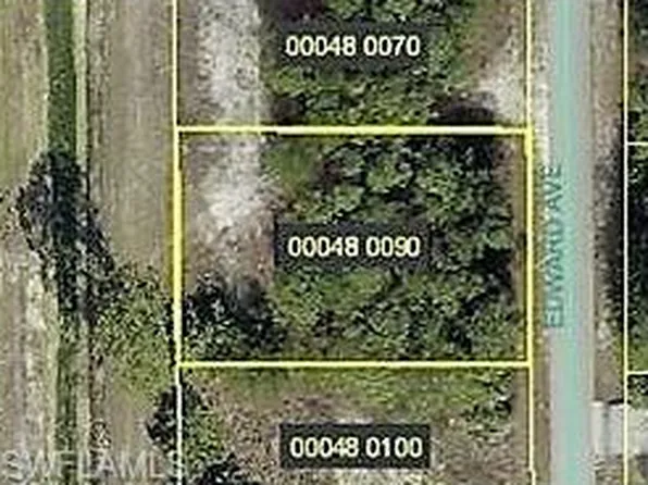 307 Edward Ave, Lehigh Acres, FL 33936