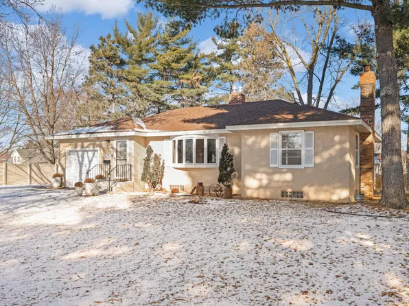 925 Mississippi St NE, Fridley, MN 55432